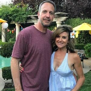 Meet your Posher, Dina